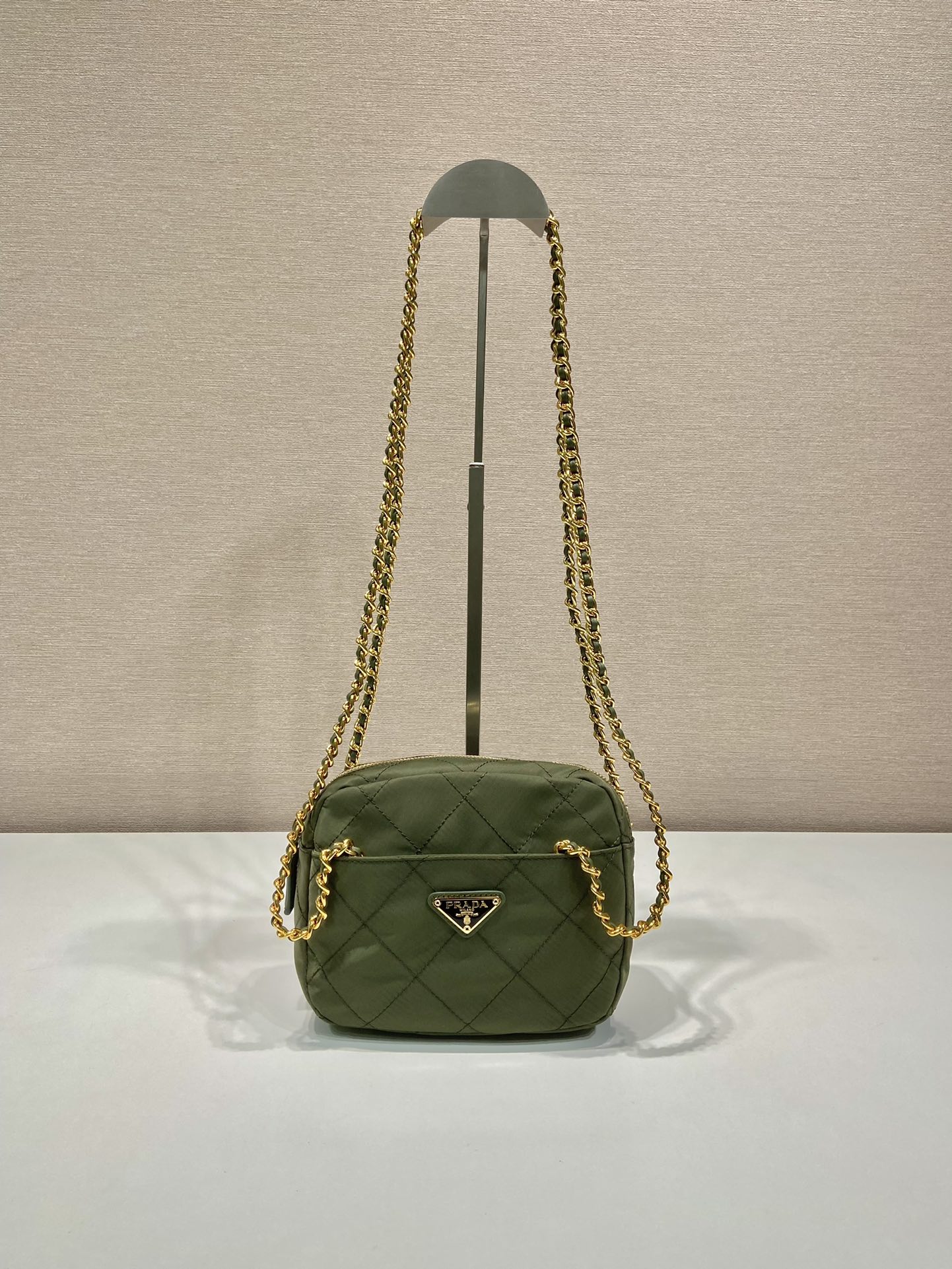 Prada_1BD632